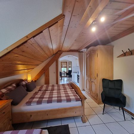 Ehrenmaettlehof Faisst Aparthotel บาด ปีเตอร์สตัล กรีสบาค ภายนอก รูปภาพ