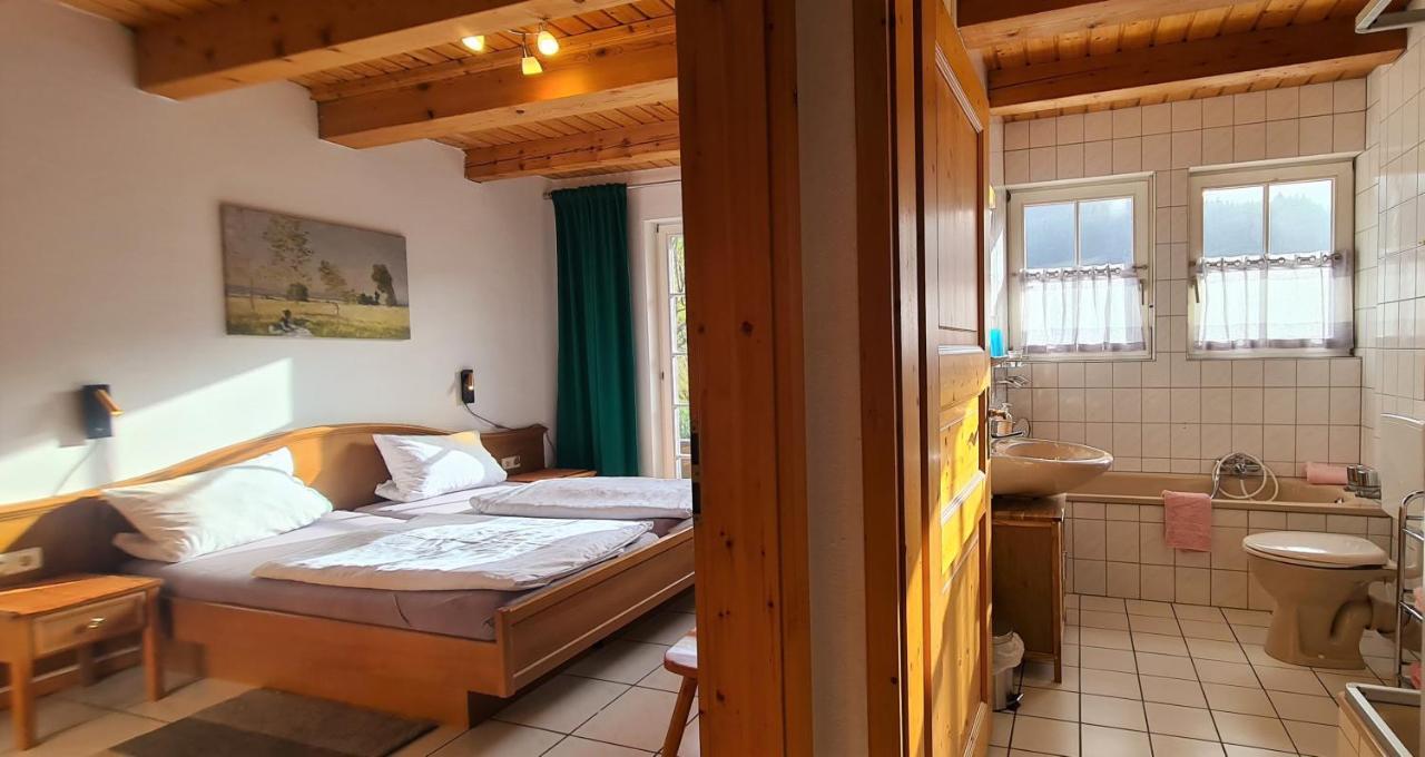 Ehrenmaettlehof Faisst Aparthotel บาด ปีเตอร์สตัล กรีสบาค ภายนอก รูปภาพ